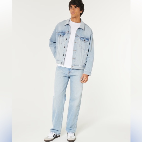 Hollister BOXY LIGHT WASH DENIM TRUCKER JACKET size small - Picture 5 of 11